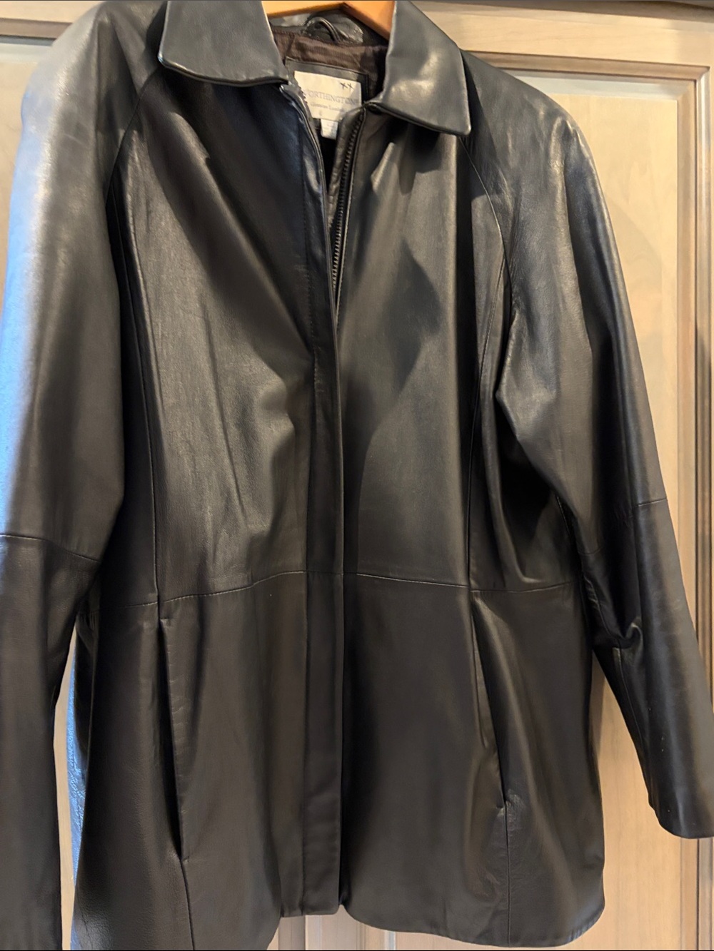 Worthington Men’s Black Leather Jacket Coat L zip front full lining EUC nice!